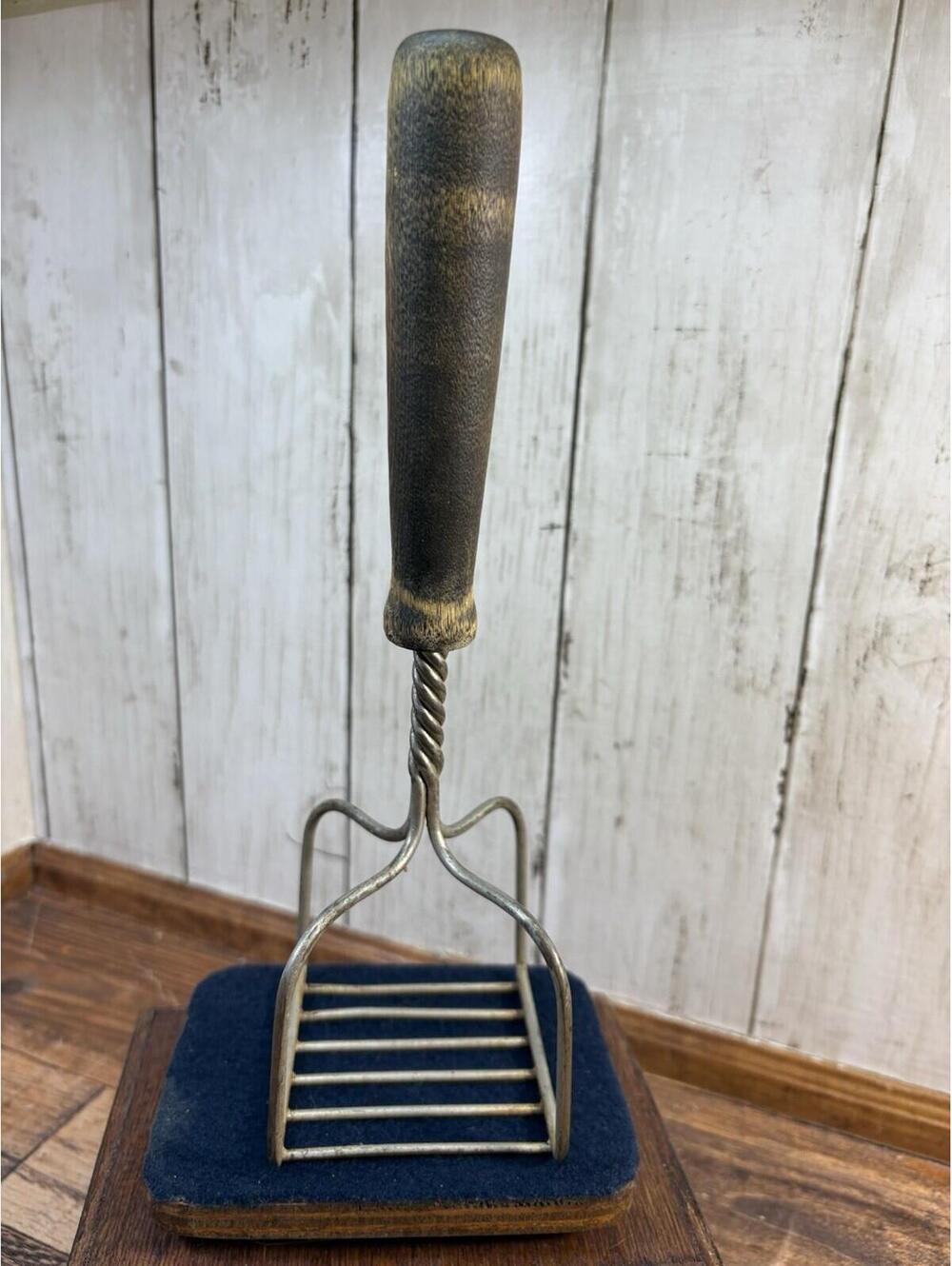 Vintage Primitive Potato Masher Wire Twist With Dark Wooden Handle